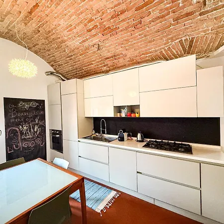At Piazza Erbe Sky View 360 Free Parking Apartment Verona