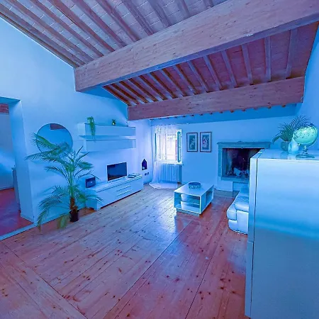 Apartment At Piazza Erbe Sky View 360 Free Parking Verona