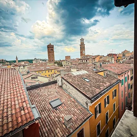 Apartment At Piazza Erbe Sky View 360 Free Parking *