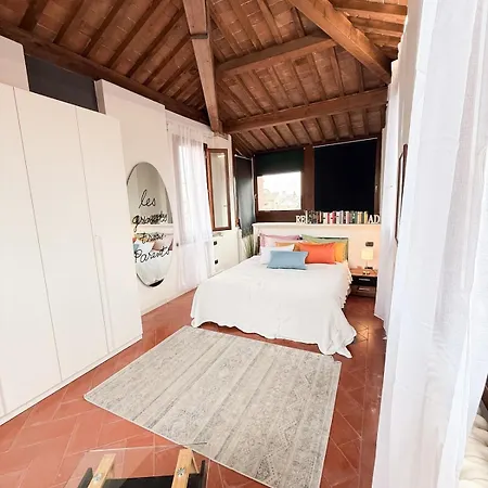 Apartment At Piazza Erbe Sky View 360 Free Parking Verona